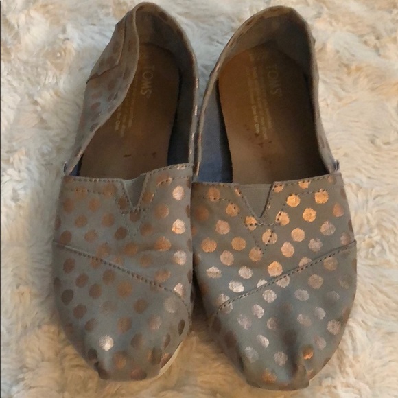 toms rose gold polka dot shoes